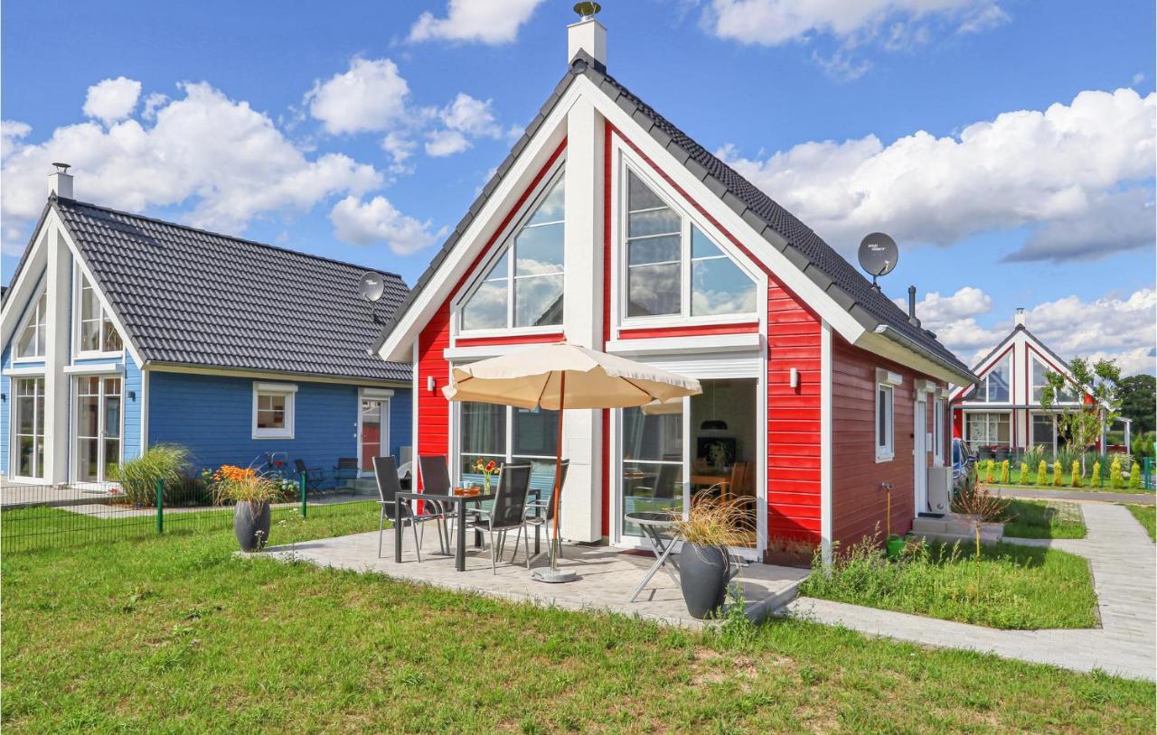 2 Bedroom Gorgeous Home In Zerpenschleuse Esterno foto