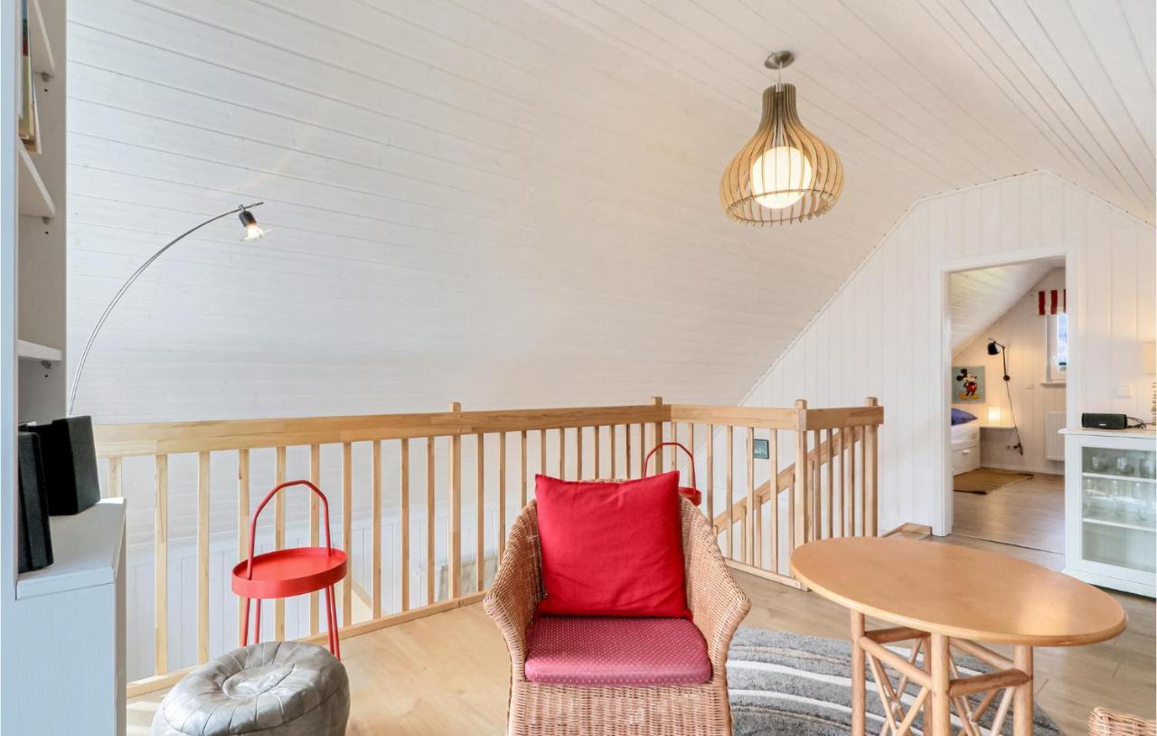 2 Bedroom Gorgeous Home In Zerpenschleuse Esterno foto